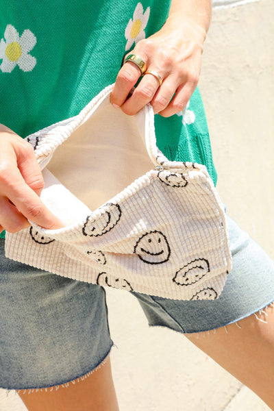 Ivory Smily Face Cloth Zipper Ribbed Travel Bag