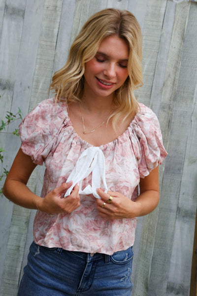 Feeling Femme' Blush Scoop Neck Bubble Sleeve Floral Top w/Bow