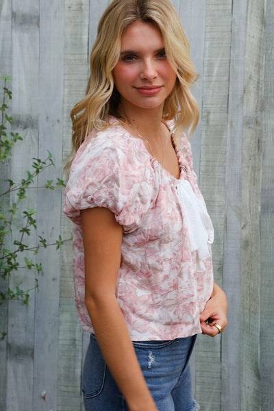 Feeling Femme' Blush Scoop Neck Bubble Sleeve Floral Top w/Bow