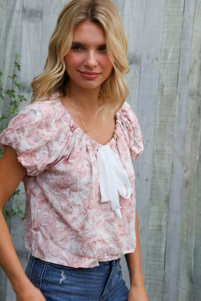 Feeling Femme' Blush Scoop Neck Bubble Sleeve Floral Top w/Bow