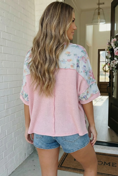 Rosey Teacup Ribbed Crewneck