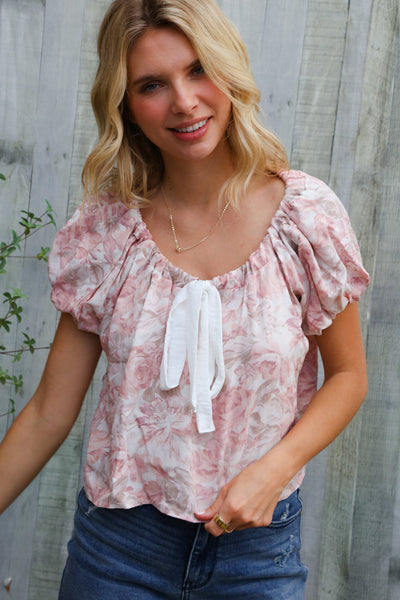 Feeling Femme' Blush Scoop Neck Bubble Sleeve Floral Top w/Bow