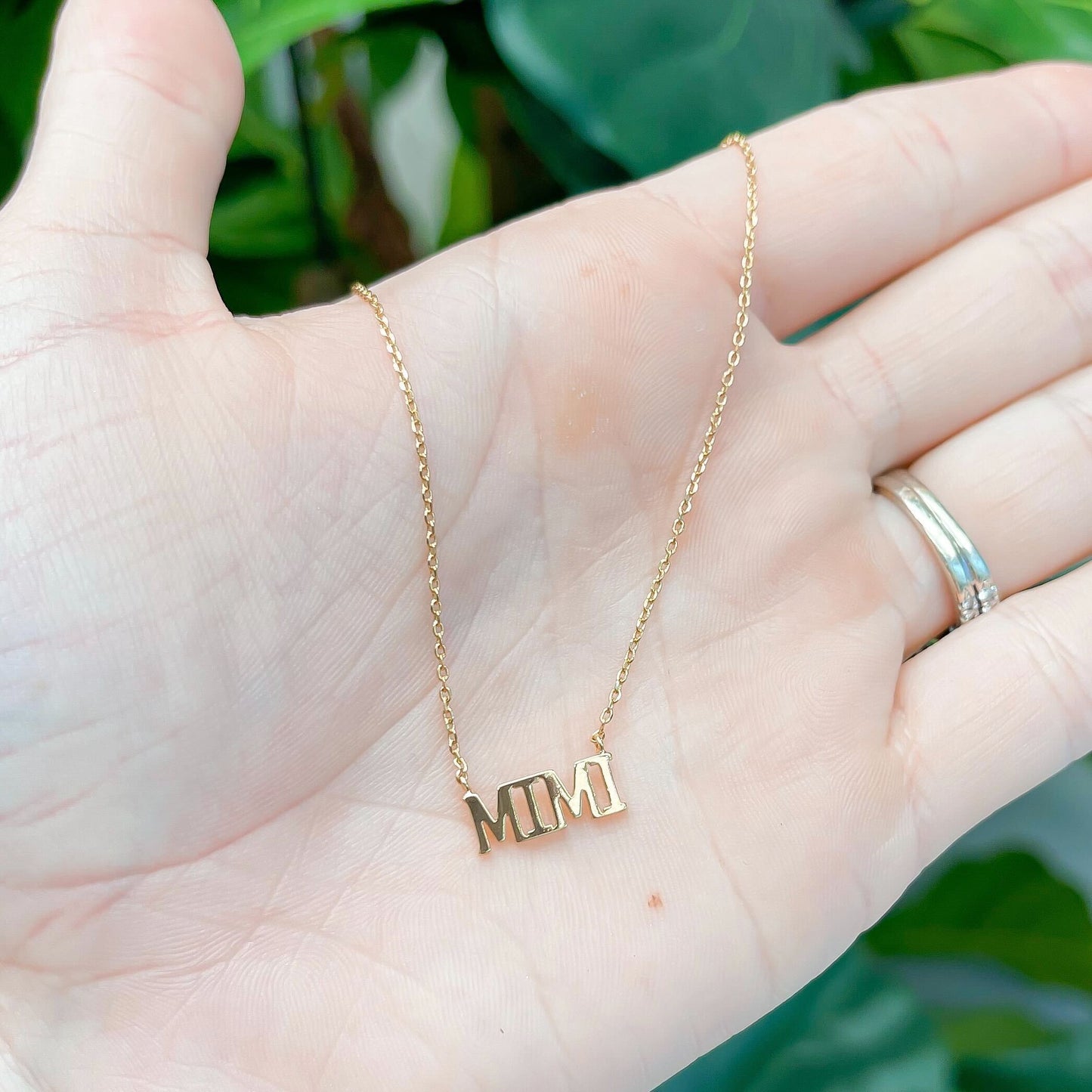 PREORDER: MIMI Gold Pendant Necklace