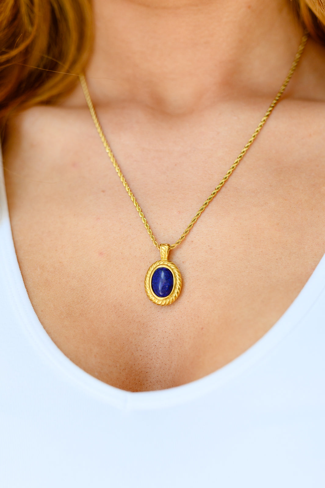 Lovely Lapis Lazuli Pendent Necklace